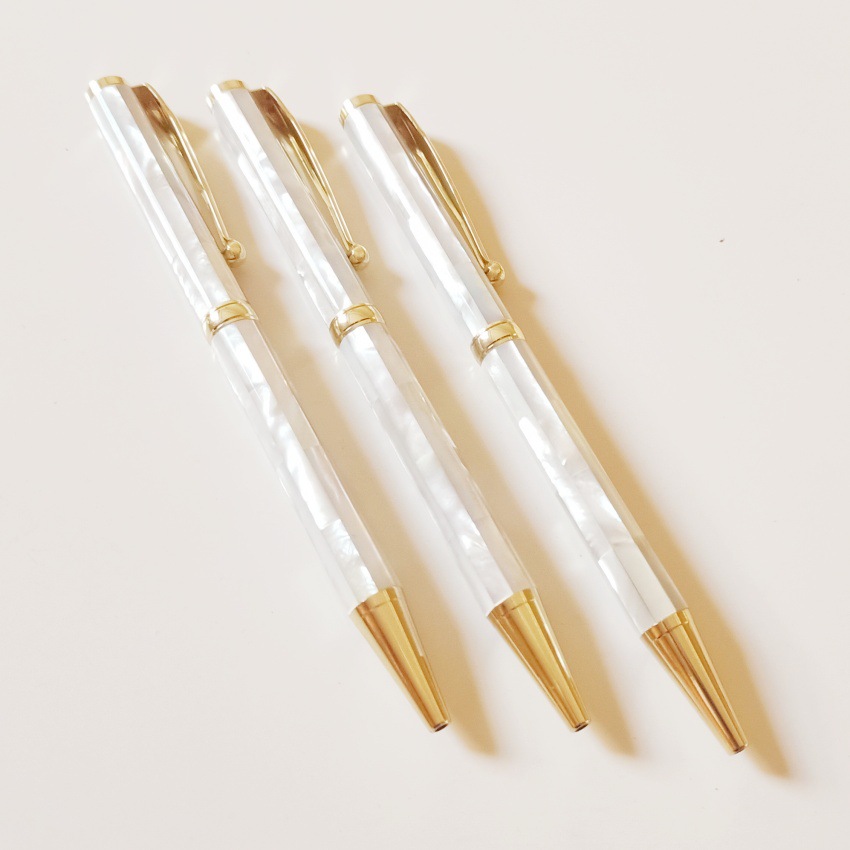 Shell Pen, Abalone Shell White Butterfly Shell Black Shell Mother-Of-Pearl Inlaid Pen, Three-Dimensional Shell Carving Ballpoint Pen, Business Gift Pearl Pen details Picture