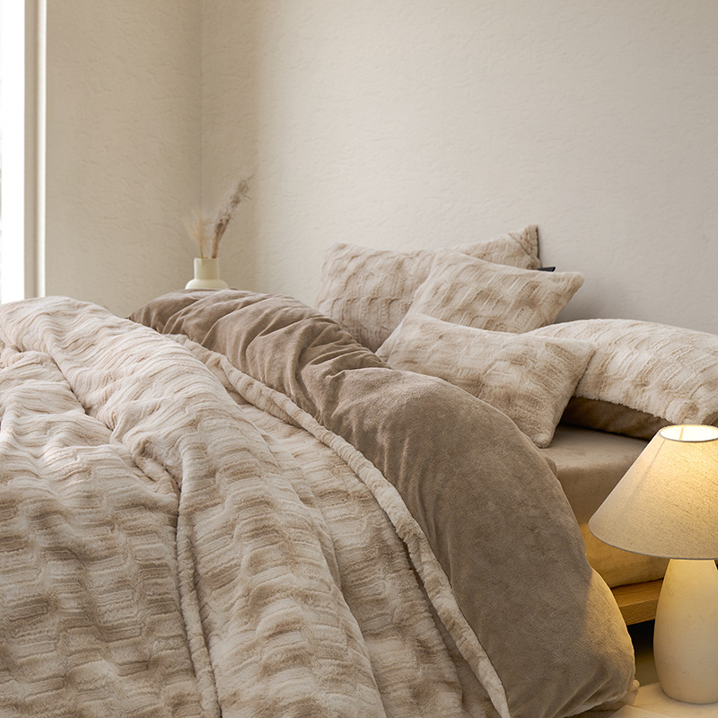 High-end Class A thickened rabbit plush bed set, milk baby plush bedding, plush duvet cover, winter coral plush 4