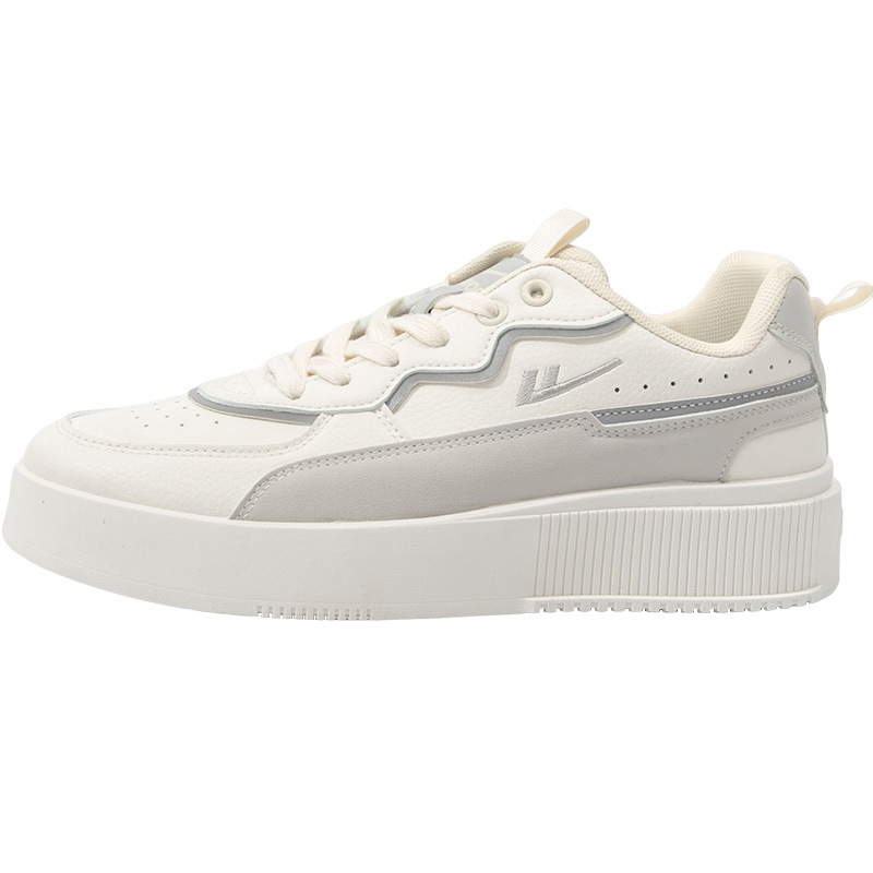 Jili Men's Shoes Small White Shoes 2022 Summer New Breathable Leather Casual Shoes Trend Low Top Sports Shoes Item Picture