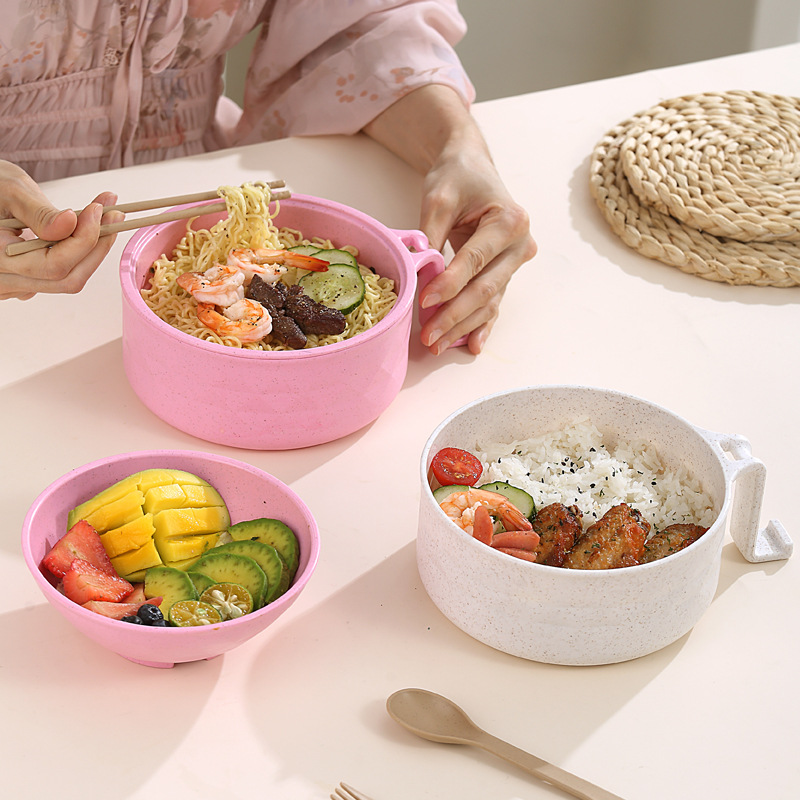 Food-grade water-draining instant noodle bowl with lid, a cute large-capacity mixed noodle meal gift for students in the dormitory Application Scenario