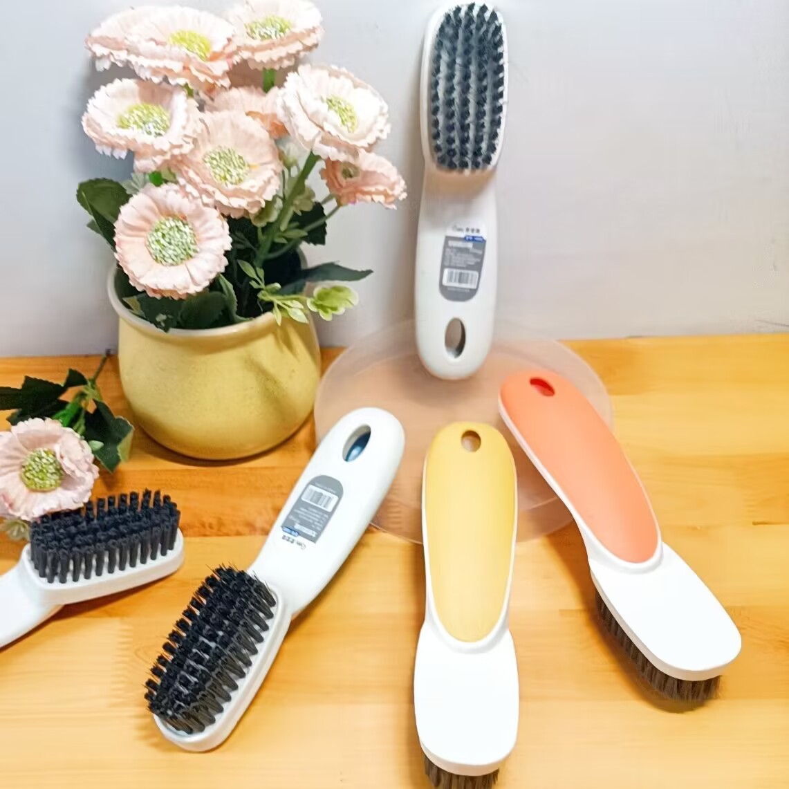 1080 Shoe brush bend laundry brush clothes cleaning brush pants brush shoes brush plastic brush hygiene brush 2 yuan source Specification drawing