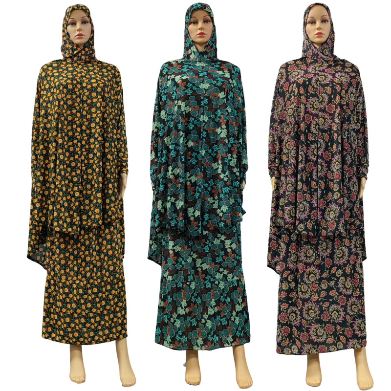 Middle Eastern Dress Image 3
