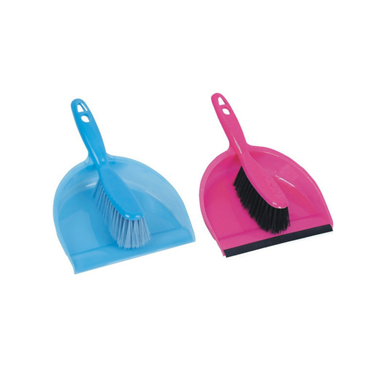 Factory direct sale of durable household dustpan brush/cleaning brush set kx-505