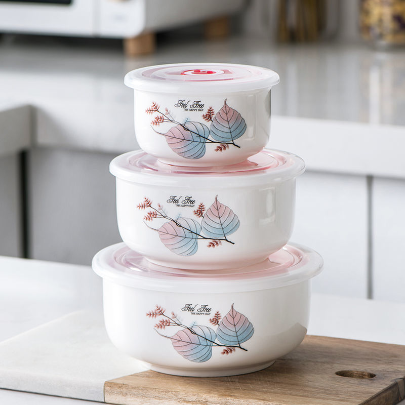 Ceramic Bowl Set Fresh-Keeping Bowl Three-Piece Set With Lid Bento Box Microwave Storage Box Instant Noodles Refrigerator Storage Box Set Application Scenario