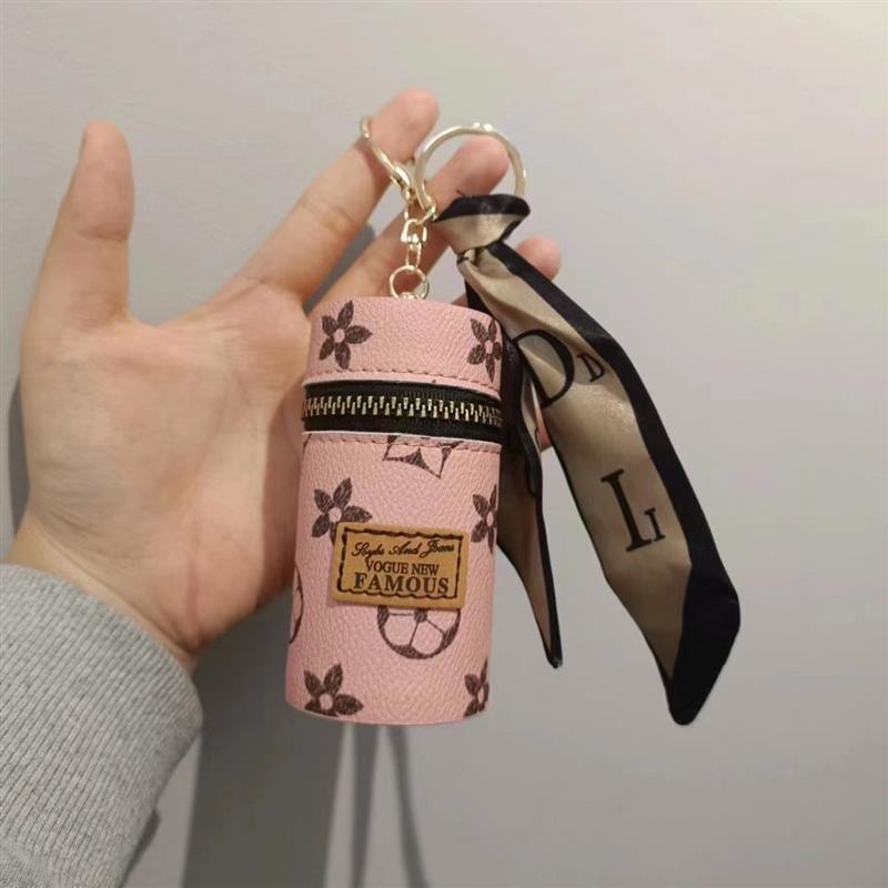 High-end coin purse pendants, earphone cases, lipstick mini keychain bags, retro bucket-mouth red envelopes, and simple pendants are now available Specification image