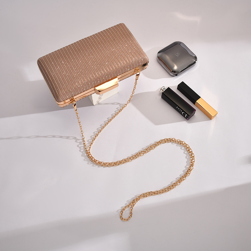 The New European And American Dinner Bag High Shiny Pair Of Open Simple Hand Wrap Party Bag Light Grain Noble Evening Gift Bag Cross-Border Specification drawing
