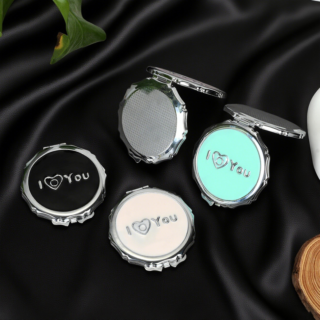 New rubber-coated round mirror, portable mirror, custom letter "Iloveyou", small mirror, metal double-sided folding makeup mirror