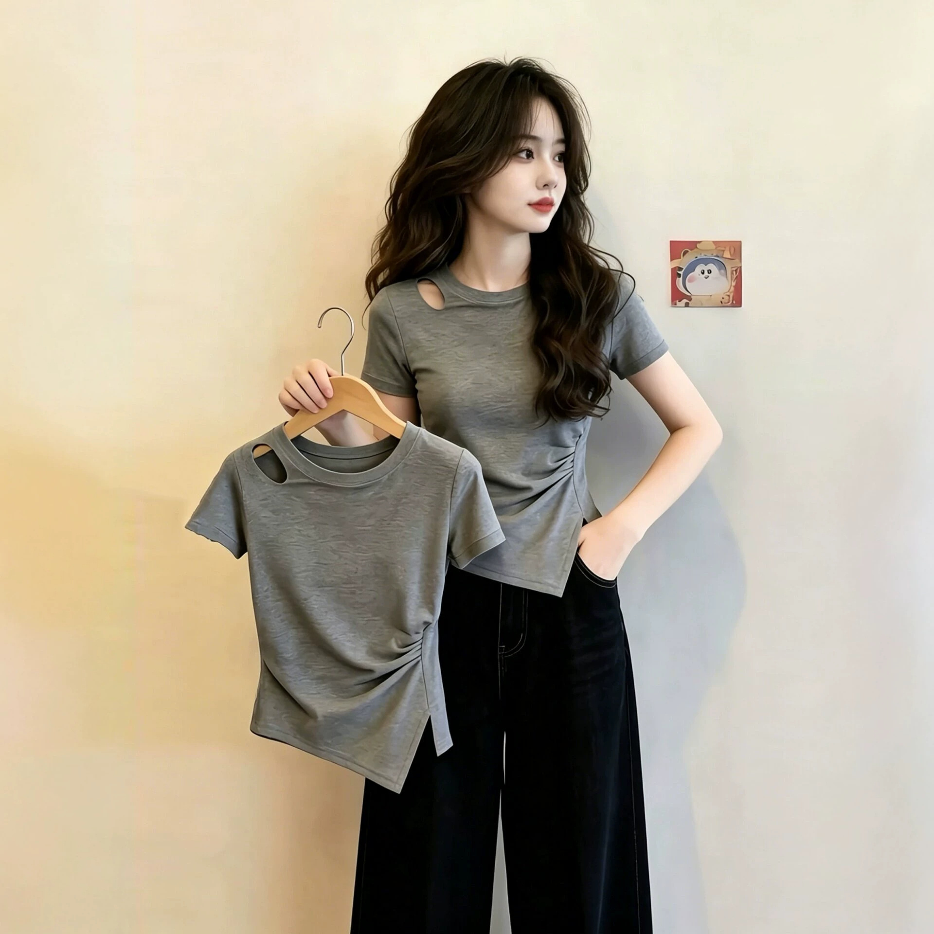 Grey pleated and hollowed-out off-the-shoulder short-sleeved T-shirt for women 2026 summer new style women's waist-cut slit slimming top A11 Specification image