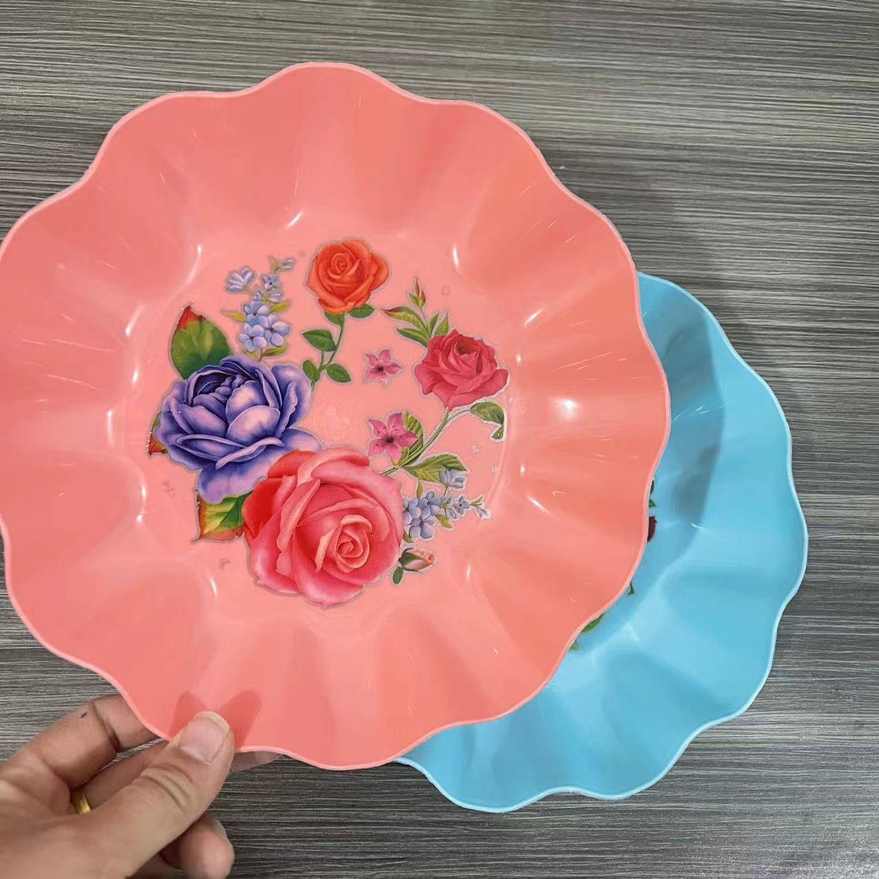 One-yuan fruit plate, lace snack plate, plastic candy plate, fruit plate, one-yuan best-selling items
