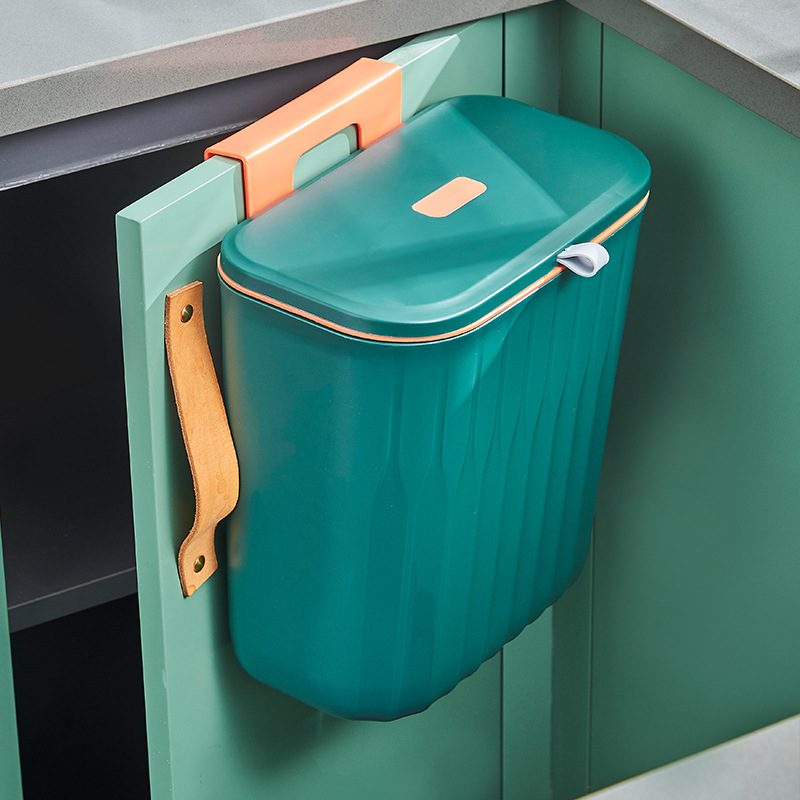 G468-708-709 Kitchen trash can wall-mounted, household covered toilet, bathroom, living room, wastebasket, kitchen waste hanging type Application Scenario