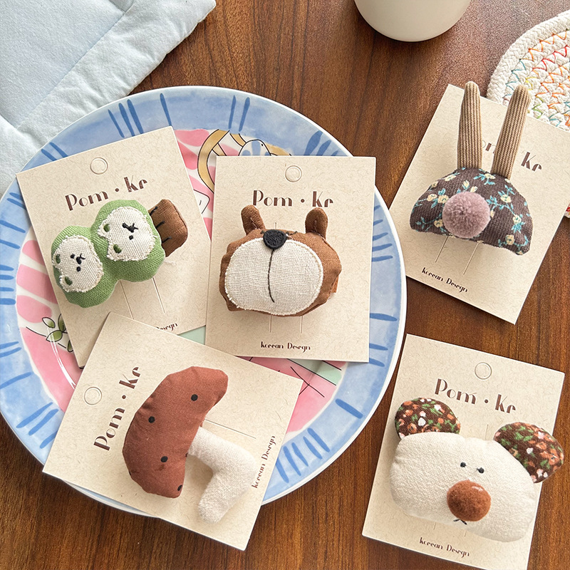 New Korean-style cartoon animal fabric cotton-padded handcrafted cute hair clips, versatile for children, duckbeak clips, bangs clips, side clips