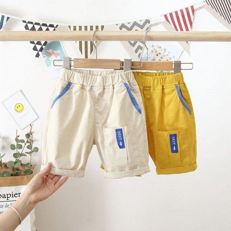 Boys' shorts, children's summer new versatile casual capri pants, kids' stylish summer pants, baby's fashionable pants trend