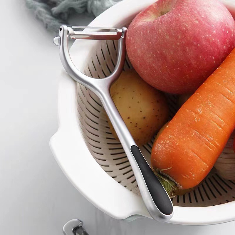 Stainless steel peeler