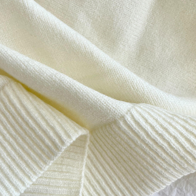 Korean Knitted Shawl Female Autumn And Winter Air-Conditioned Room Knitted Cross Shawl Fashion Over A Solid Color Scarf Application Scenario