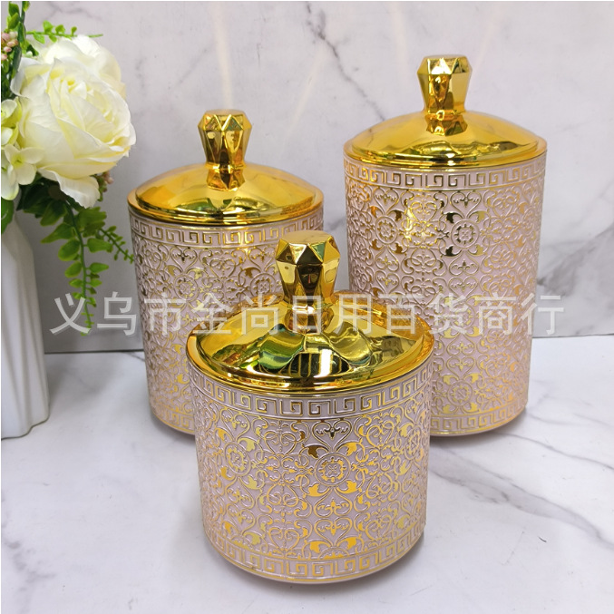 The new pearl candy storage jar features a diamond design, a gilded ring, a heart flower design, a round sealed jar without feet, and a color box Application Scenario