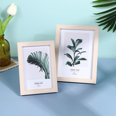 Creative dried flower specimen solid wood photo frame Application Scenario