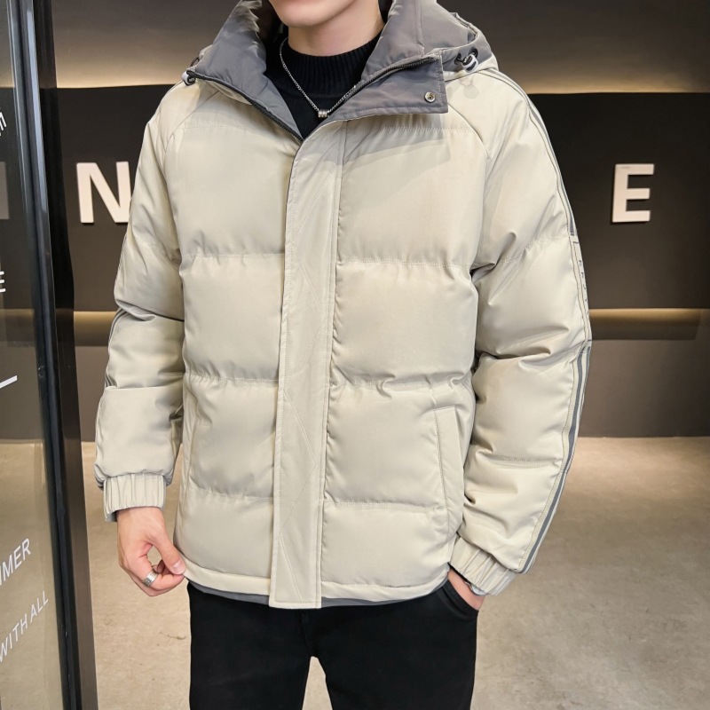 The men's cotton-padded jacket is a hot item in stock and will be live-streamed for the 2024 winter collection. It features a hooded three-bar bread jacket and a loose cotton-padded jacket Application Scenario