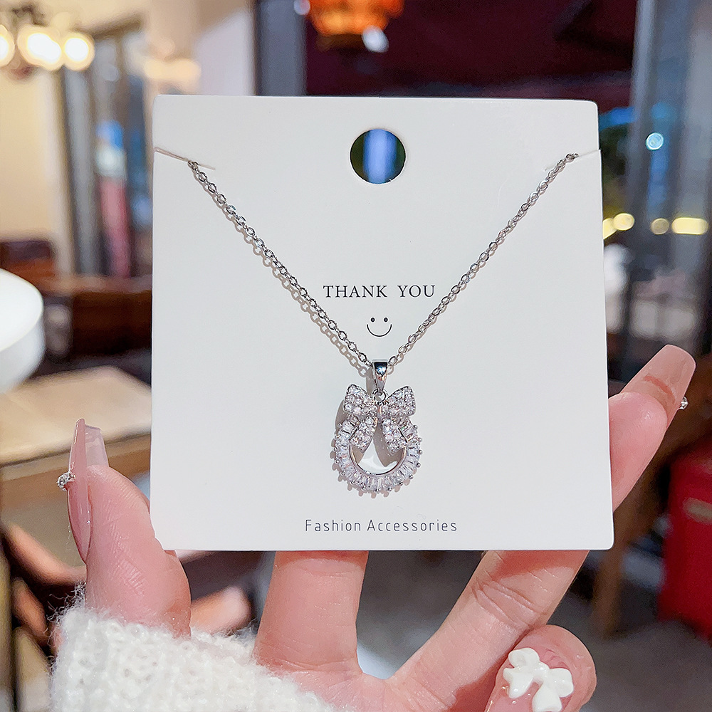 Small Superflash Zircon Pendant Japan And South Korea Fashion Accessories New Collarbone Chain Choker Light Luxury Bow Titanium Steel Necklace details Picture