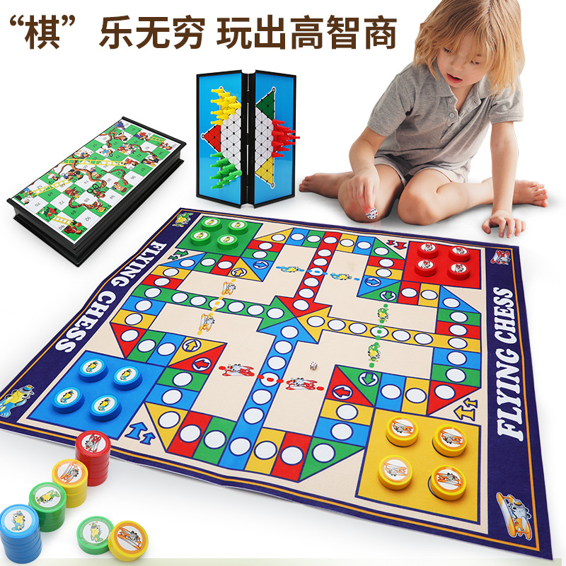 棋牌、桌游玩具实物图