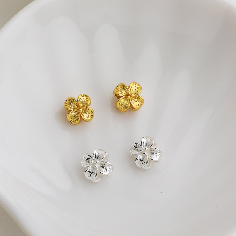 沙金包金保色双面立体通孔四叶草隔珠 串珠编绳吊坠材料diy配饰品