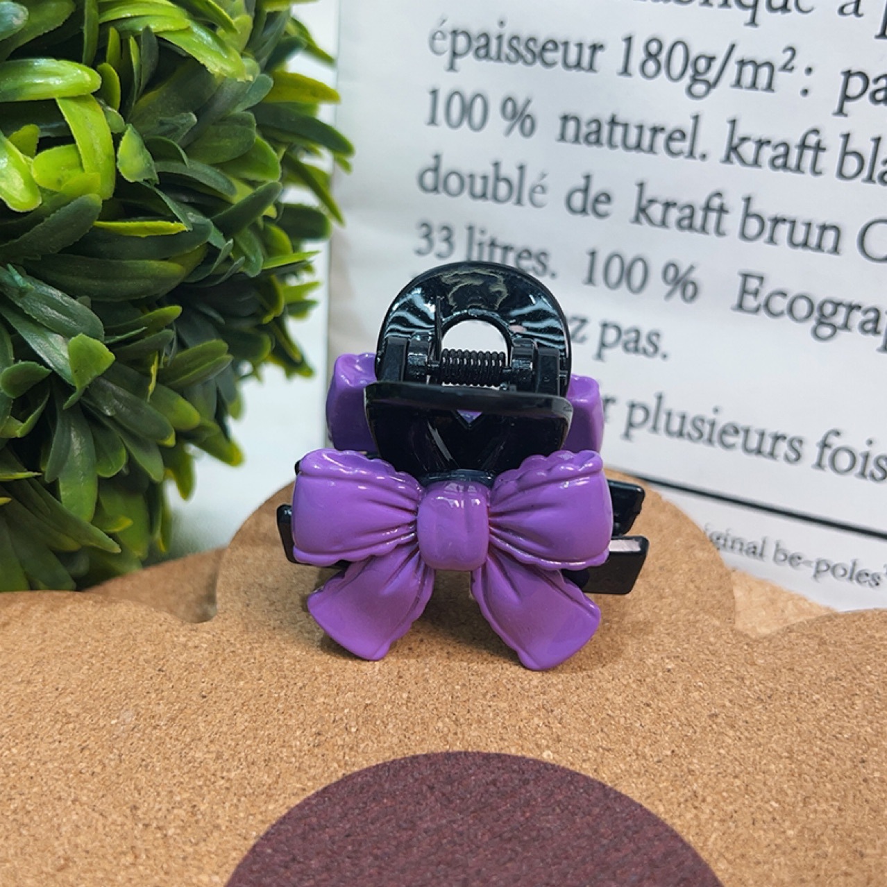 Exquisite three-dimensional bow, crystal small gripper, forehead clip, side clip, bangs clip, small hair clip, hair accessory for women details Picture