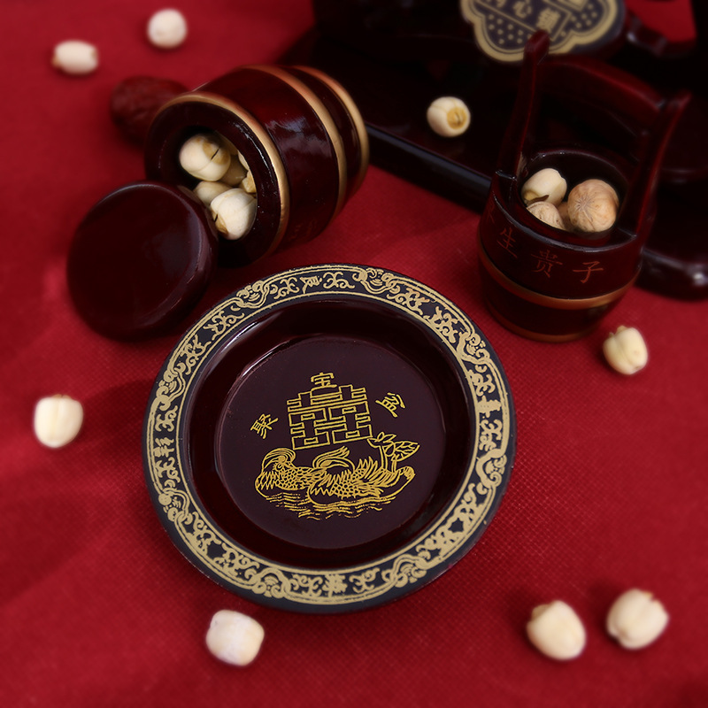 Xiaozhuzi Sun Bucket wooden heart-shaped lock, descendants bucket, satisfactory and satisfying, bride's dowry, wedding and celebration supplies wholesale details Picture