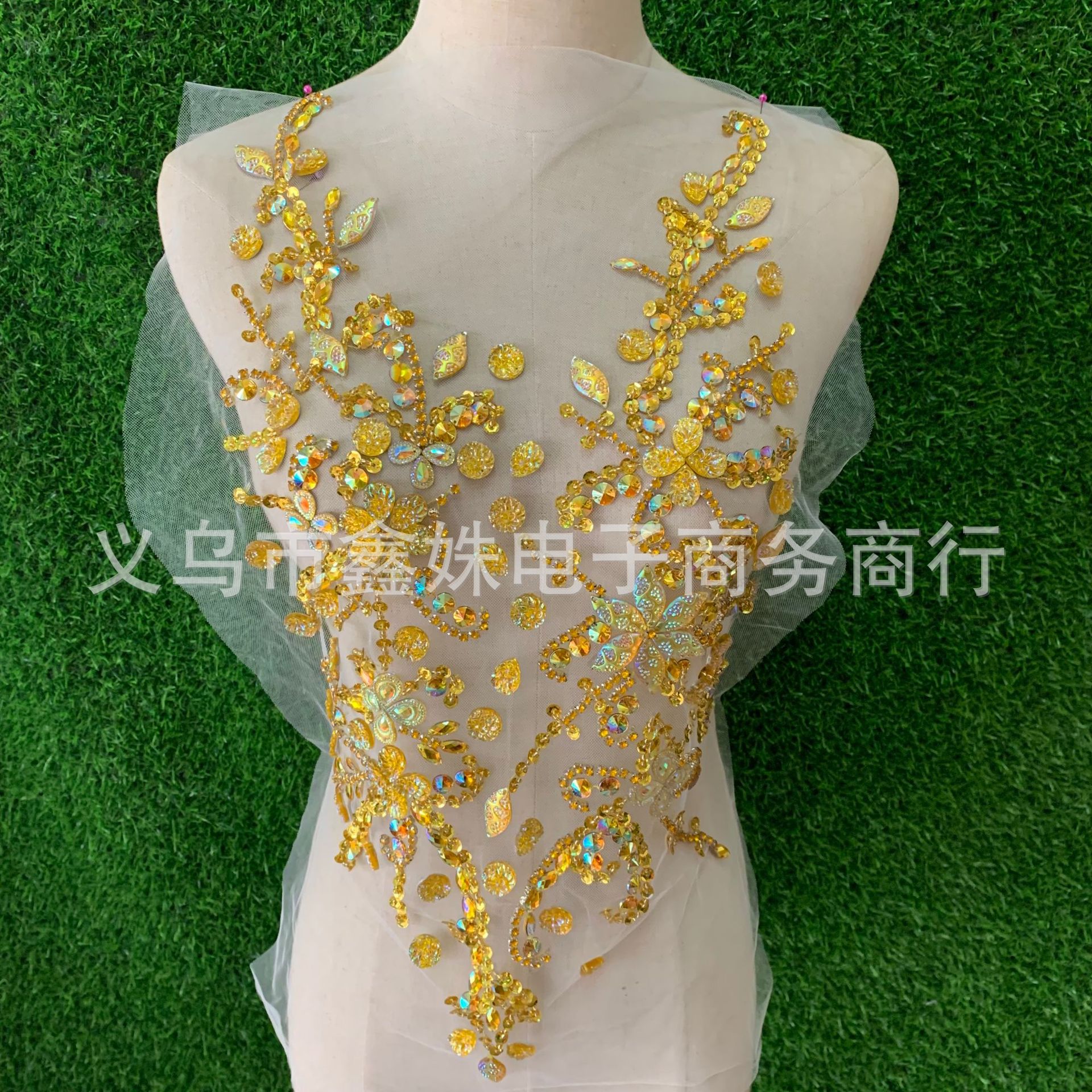 Light luxury heavy industry collar flowers, corsages, beaded embroidery clothing accessories, wedding dress and evening gown accessories