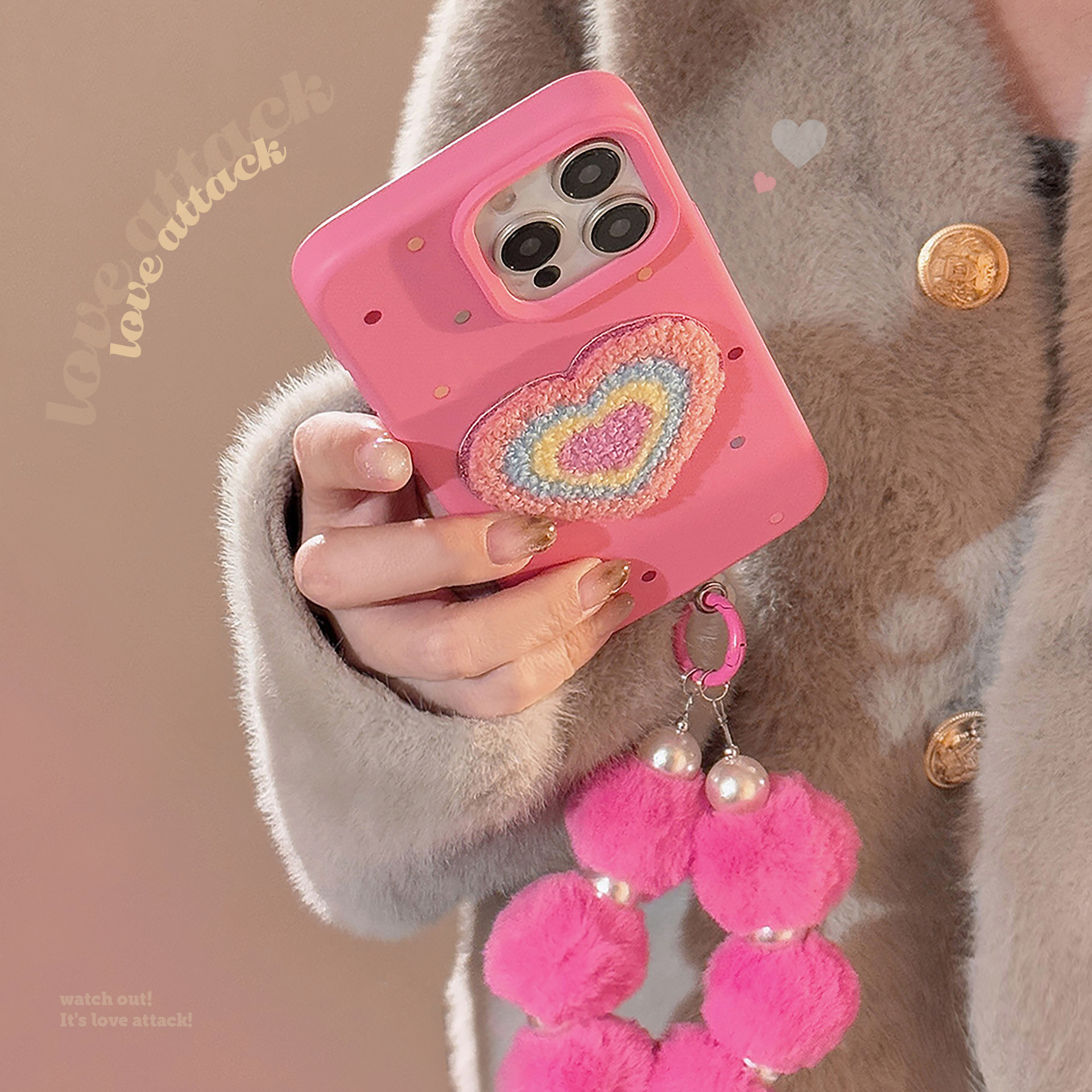 Ins-style colorful heart-shaped bracelet, iPhone 17 phone case, iPhone 15 Pro max, suitable for 13 towel embroidery, 14 soft