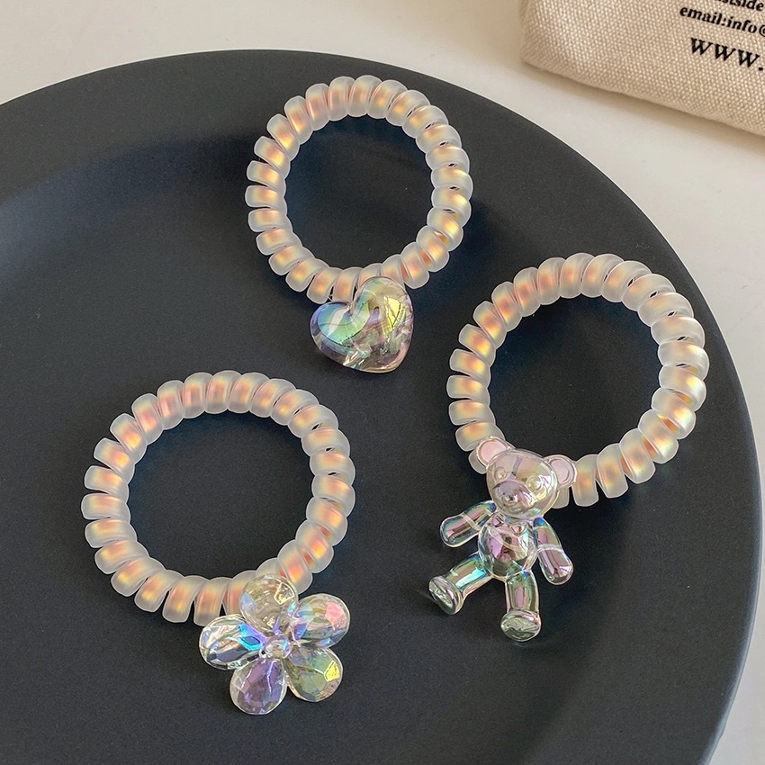 Summer Dreamland ~ Pearl Cartoon Bear telephone line Hair Tie, Popular hair-safe hair tie, Korean hair accessory, headwear Application Scenario