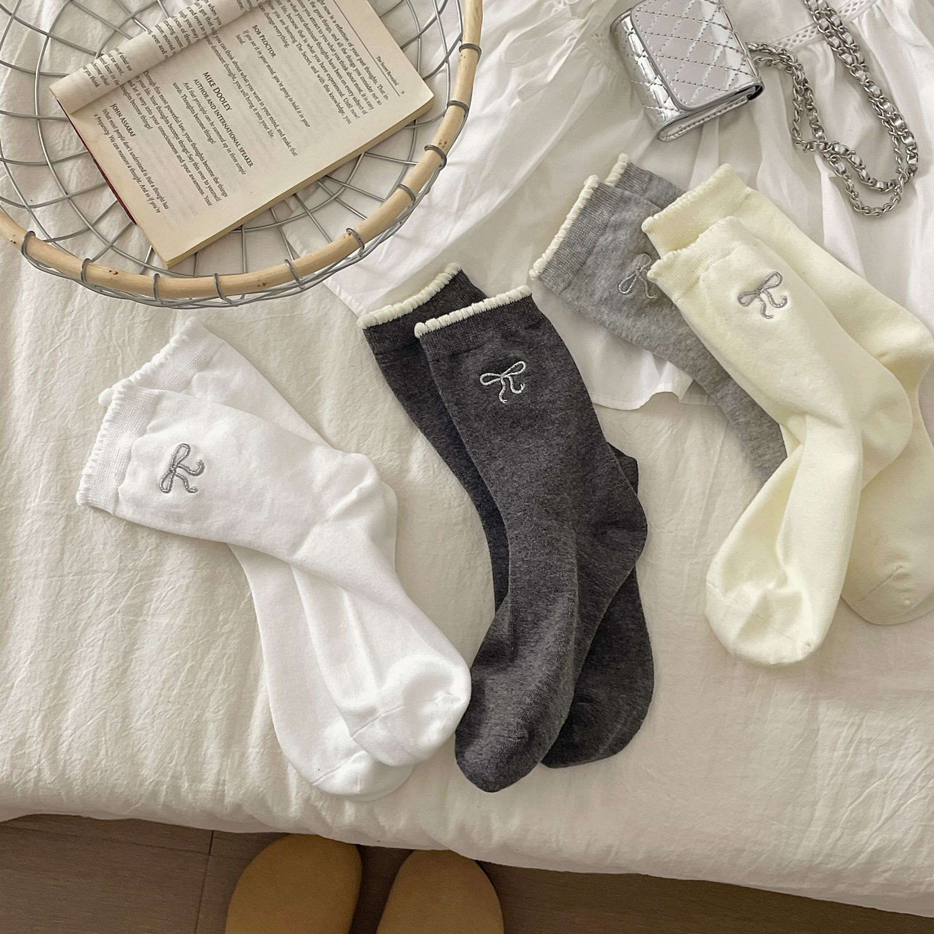 One-piece consignment of socks from the street stall: ballet-style lace embroidery bow socks, combed cotton Japanese-style miu style white mid-calf socks, grey pile socks pic 24