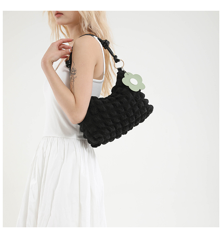 时尚云朵腋下包女珍珠褶皱设计感包包潮流百搭清新气质女士单肩包详情39