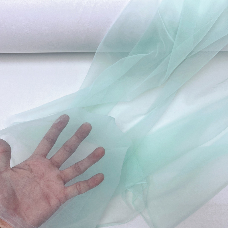 High-quality knitted fabric, soft skirt yarn, mesh fabric, wedding dress mesh fabric, skin-friendly fabric, drape chiffon details Picture