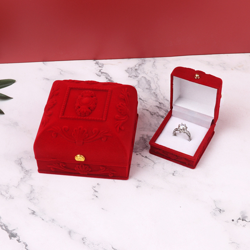 New High-End Red Jewelry Box For Flocking Rose Wedding Jewelry Ring Gift Box Packaging Display Box details Picture