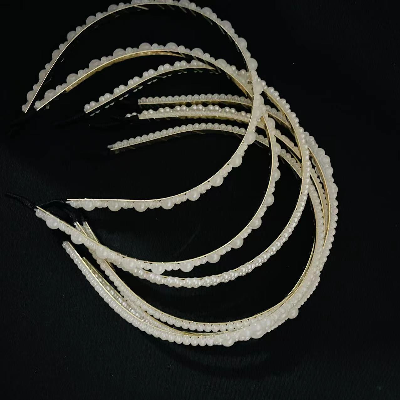 【1-7 Zones 】 Pearl hair band 12/ pack 1200/ box Pearl hair band Women's headband Summer hair clip Internet celebrity high-end style Versatile for going out French retro hair tie Headwear wholesale details Picture