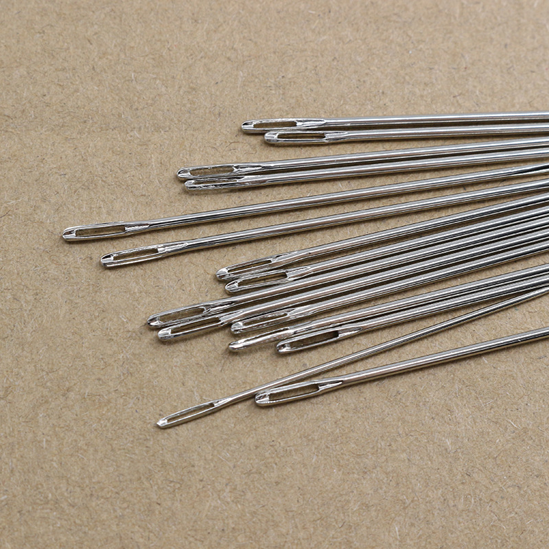Household hand-stitched metal large-eye leather hand-stitched needle DIY triangular sewing needle leather sewing accessories manufacturer wholesale details Picture