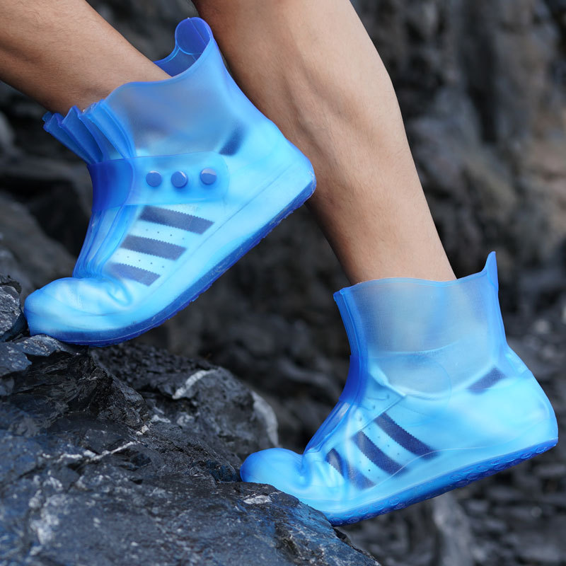 Rain times manufacturers wholesale rain shoe cover waterproof rain boots non-slip thickened water shoes in the rain tube men and women children shoe cover
