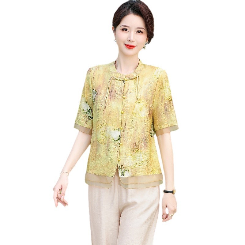 Mom's Summer Outfit 2024 New Style Set, stylish short-sleeved shirt, new Chinese-style summer set for middle-aged and elderly women Item Picture