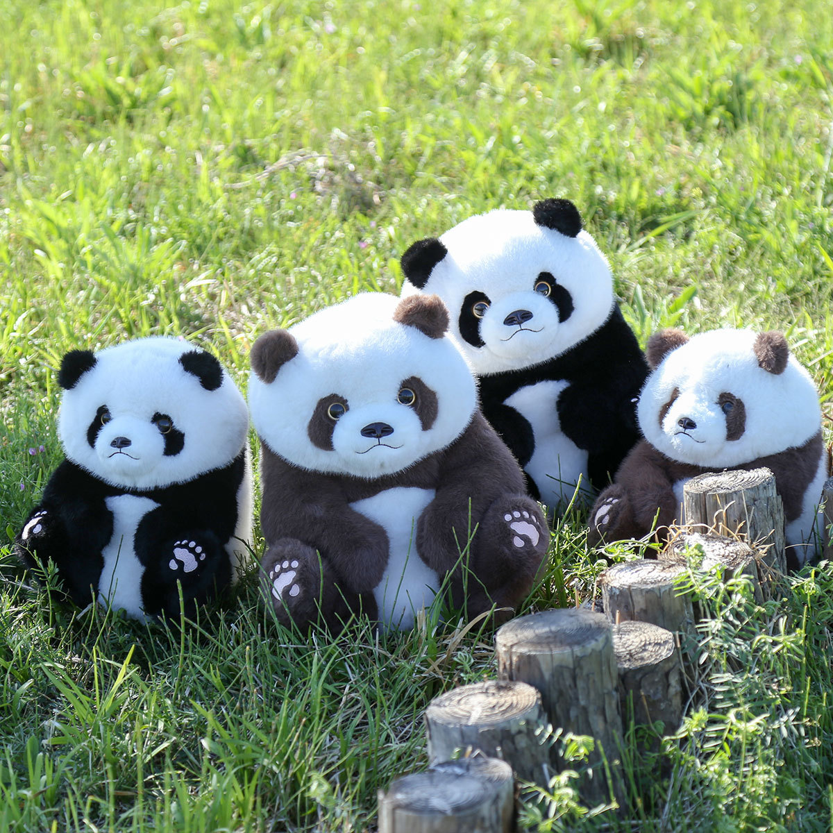 Chubby panda plush toy with a realistic sitting posture, national trend panda plush toy, zoo souvenir, baby doll gift details Picture