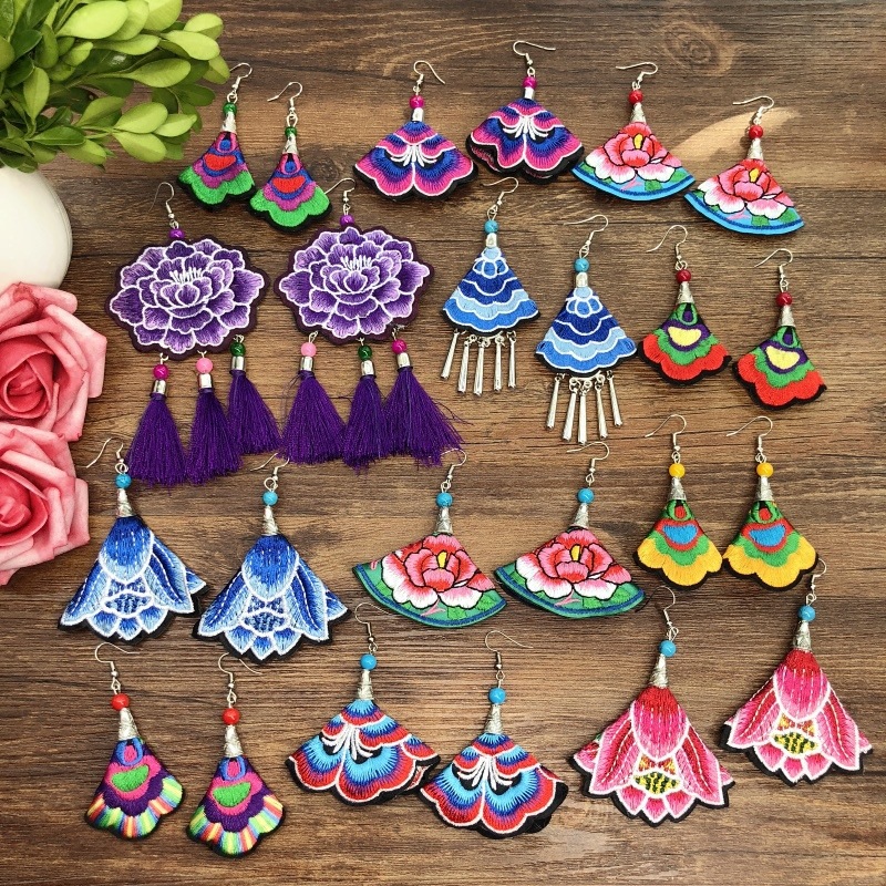 Hand-Embroidered Retro Ethnic Style Fabric Earrings Flower Fringe All Match Feminine Stage Performance Earrings Drop Earrings