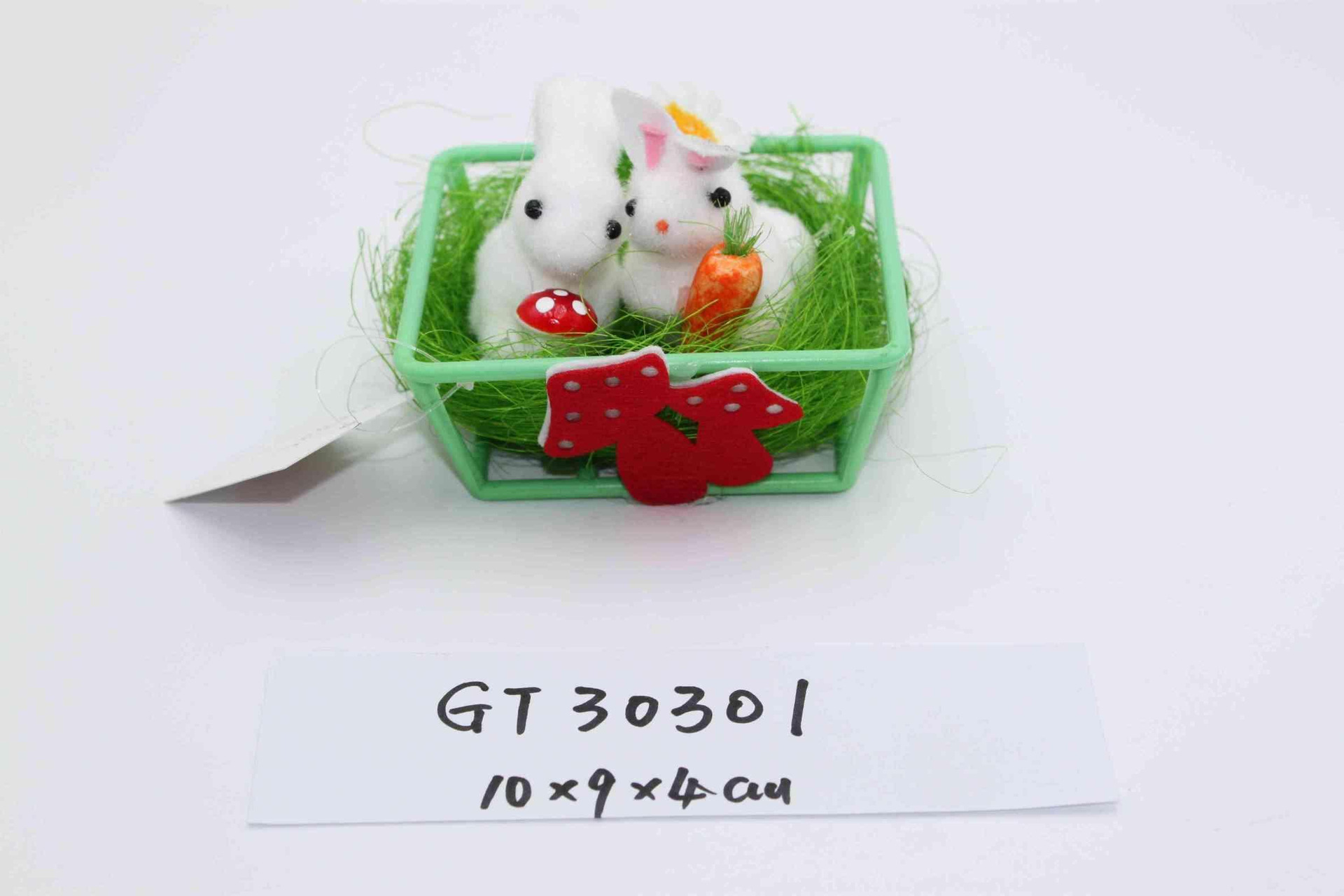 The 2023 Easter new square plastic basket with cute and realistic rabbit and chicken decorations is suitable for various scenarios details Picture