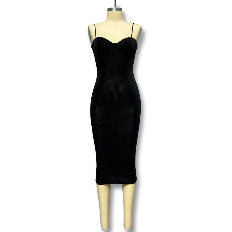 The 2023 summer new style of European and American women's clothing, a fashionable solid color, form-fitting and body-hugging dress for women Item Picture
