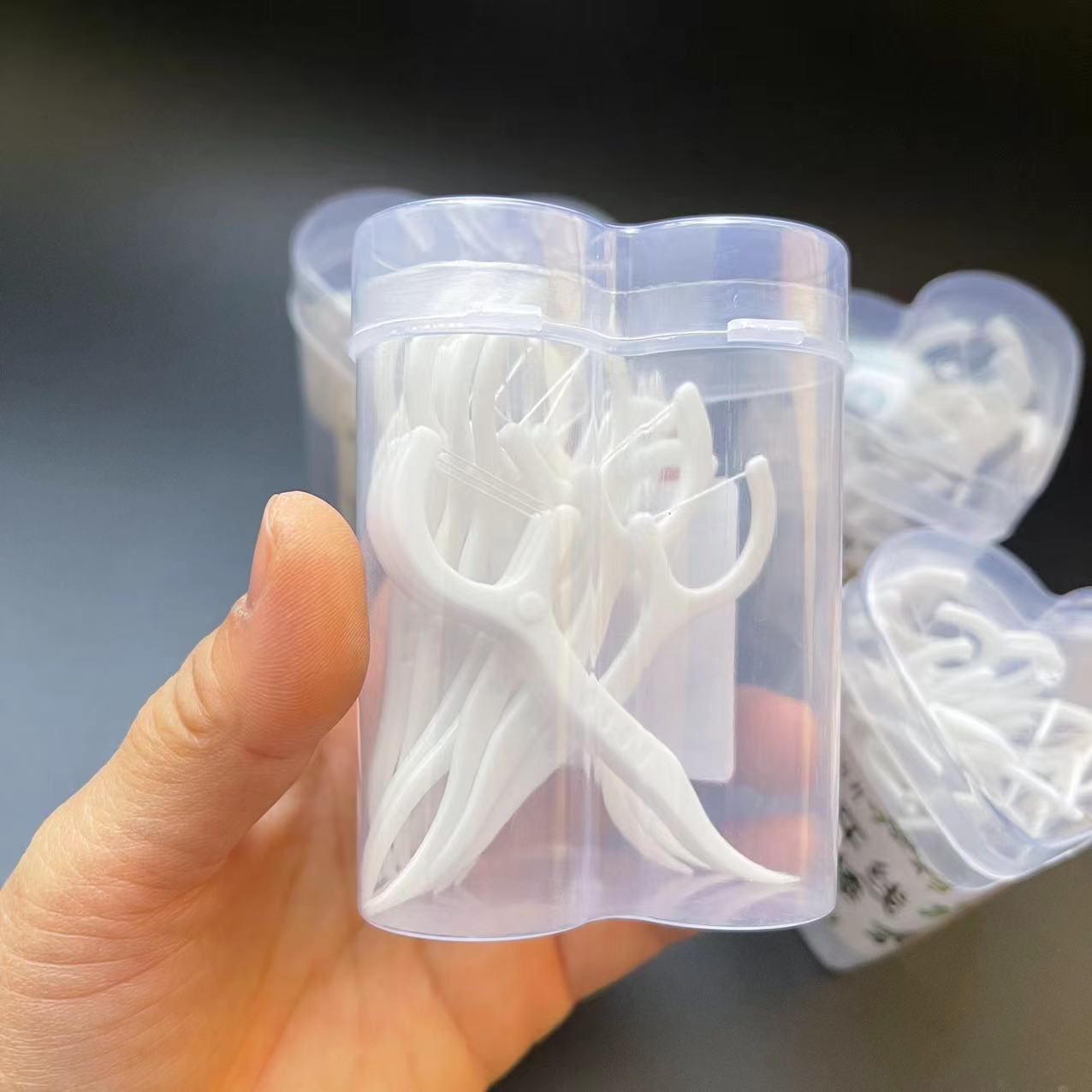 【1-11 Zones 】 12-liter heart-shaped dental floss picks, 720 yuan per piece. Heart-shaped box dental floss, 30 pieces. Dental floss, picking floss, toothpicks, 1 yuan. Wholesale products from street stalls Specification image