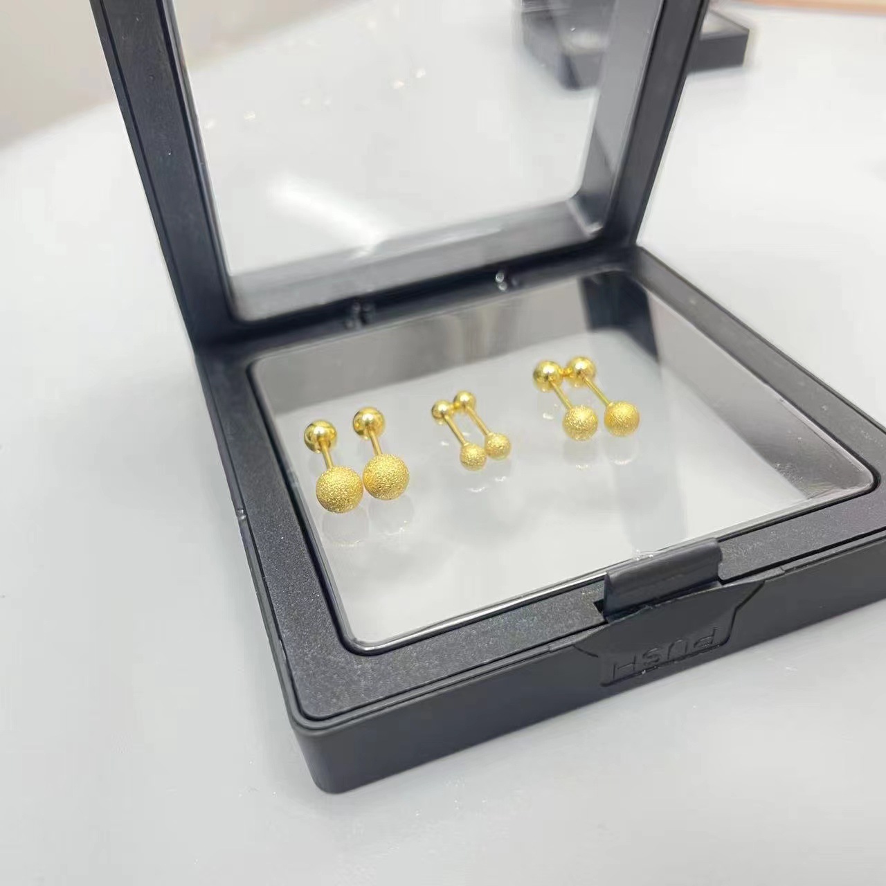 钛钢迷你简约耳饰时尚磨砂豆豆耳骨钉睡觉不用摘防丢防刮头发耳钉