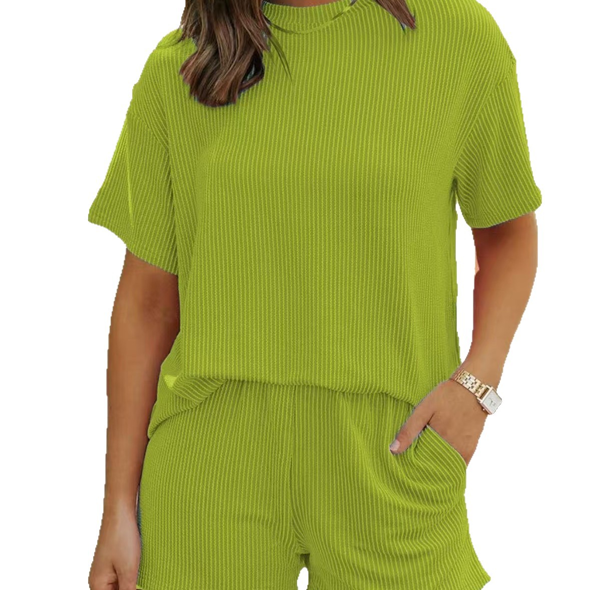 Shi Ying Summer Women's Threaded Casual Set, a new solid-color short-sleeved and short-shorts two-piece set for women in European and American fashion Item Picture