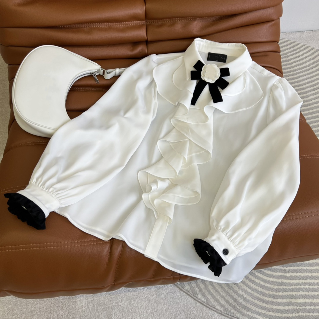 Shenzhen Nanyou high-end original single Xiaoxiangfeng 2022 Spring/Summer French romantic color-blocking black fungus lace bow tie decorated shirt Item Picture