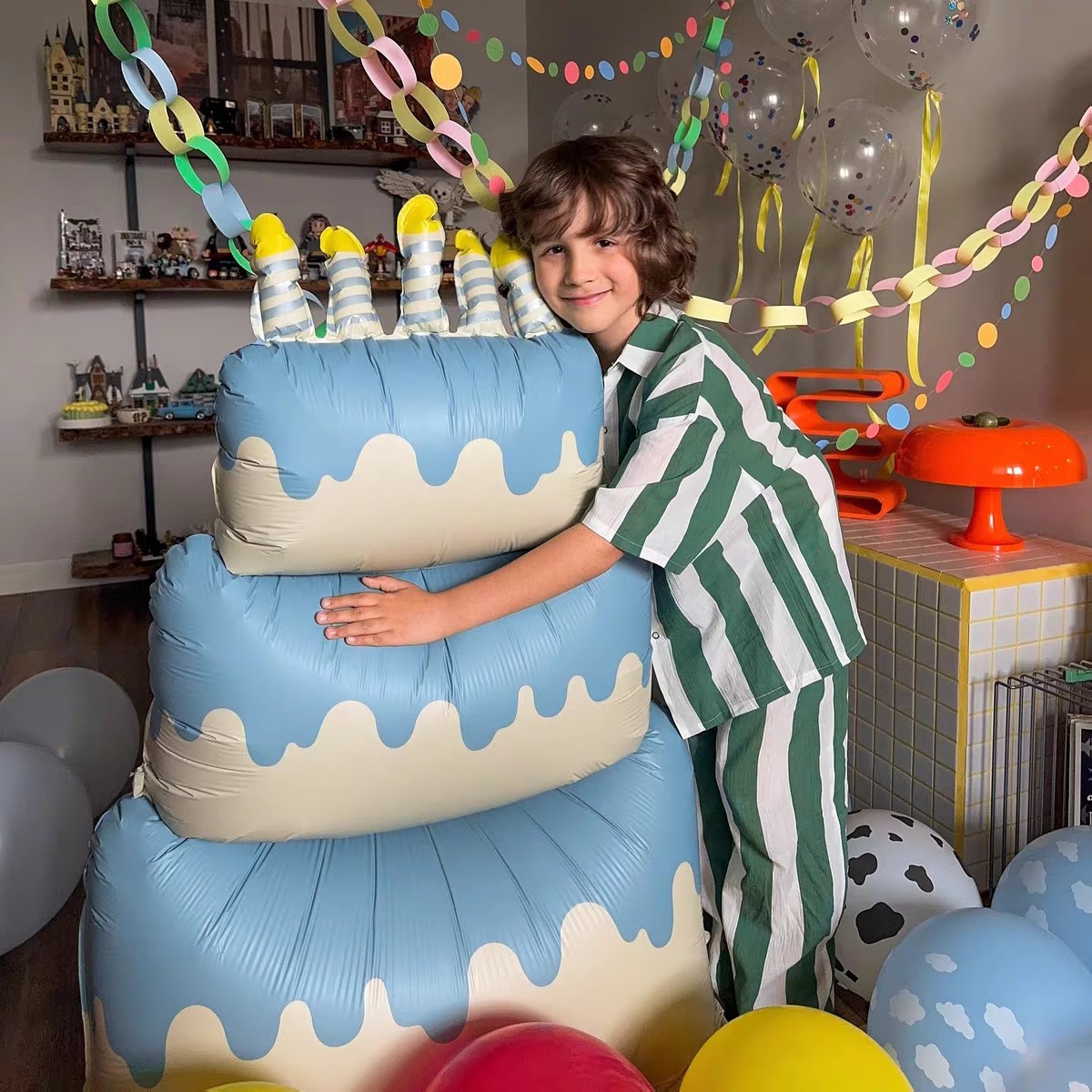 Birthday cake cartoon aluminum film three-dimensional balloon decoration for boys and girls birthday atmosphere props, photo decoration supplies Specification image