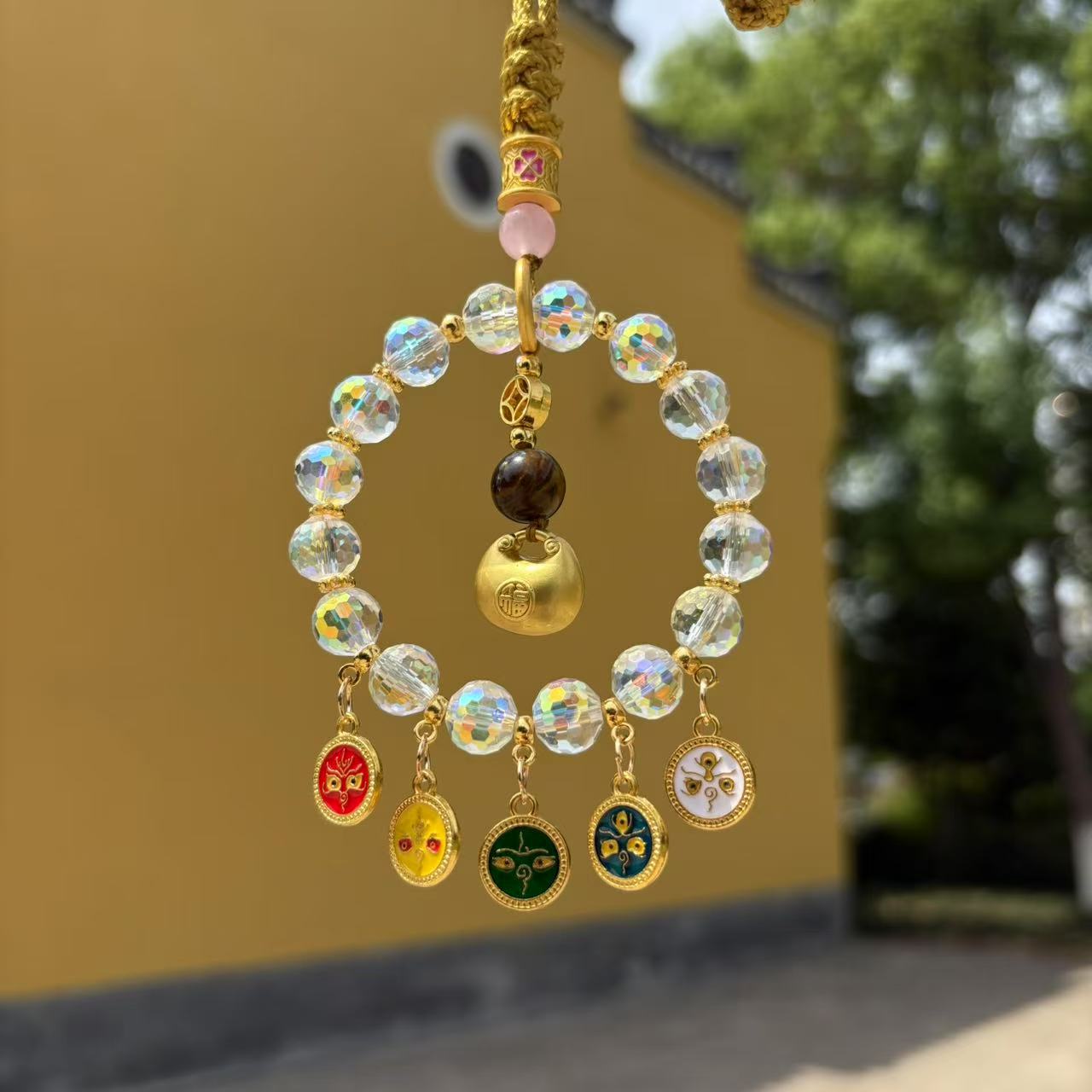 Lingyin's new lucky bag, five-way God of Wealth car pendant, five-color crystal peace lock, bag pendant, Chinese-style accessories, and national trend accessories Specification image