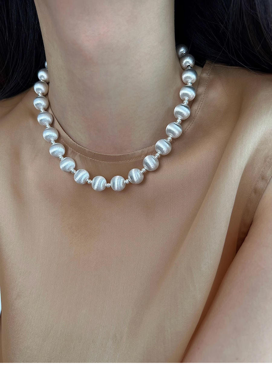 拉丝圆球银色猫眼项链女秋冬百搭高级感轻奢锁骨链小众毛衣链饰品详情2