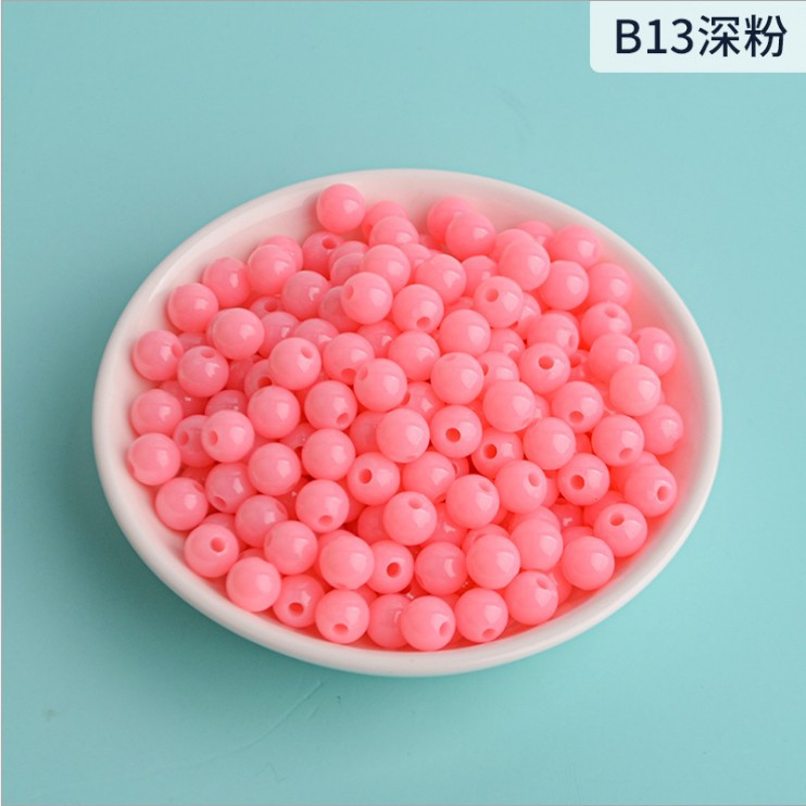 Manufacturer's peach-pink candy beads, acrylic beads, perforated round beads, benzene-transparent solid color beads, DIY jewelry accessories Application Scenario