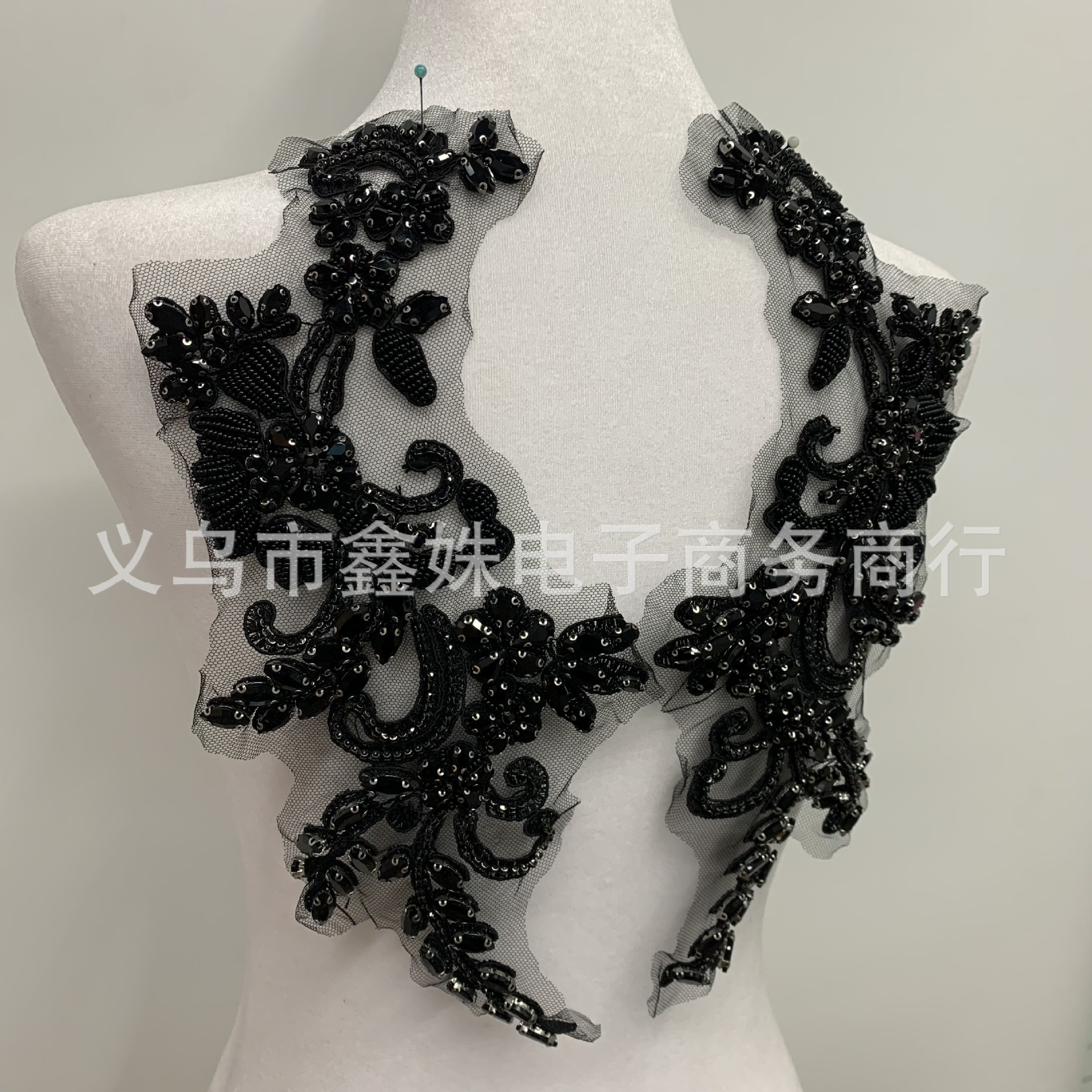 Black high-end hand-sewn double-patterned heavy industry glass diamond patterned DIY wedding dresses, evening gowns, skirts, accessories and clothing parts details Picture
